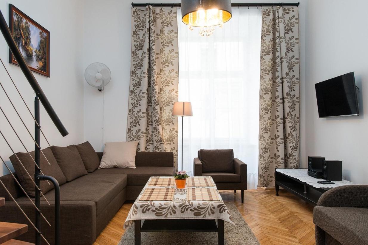 At Krakow Apartments 객실 사진